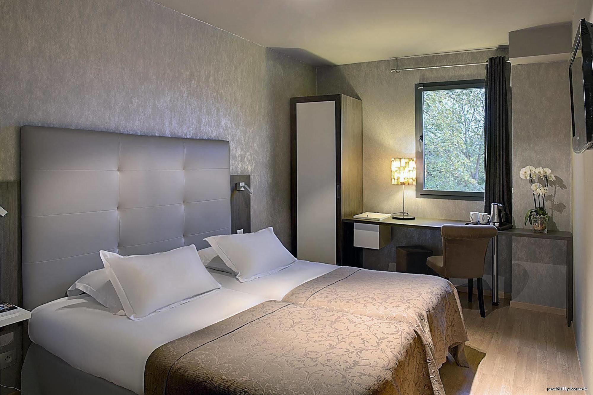 Hotel Best Western La Mare O Poissons Ouistreham Exteriör bild